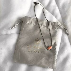 Kendra Scott Elisa Pendant necklace